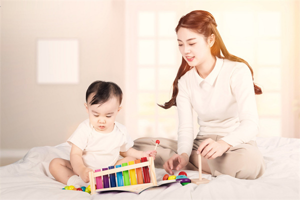 如何挑选育儿嫂？好的育儿嫂都在哪找的？(图1)