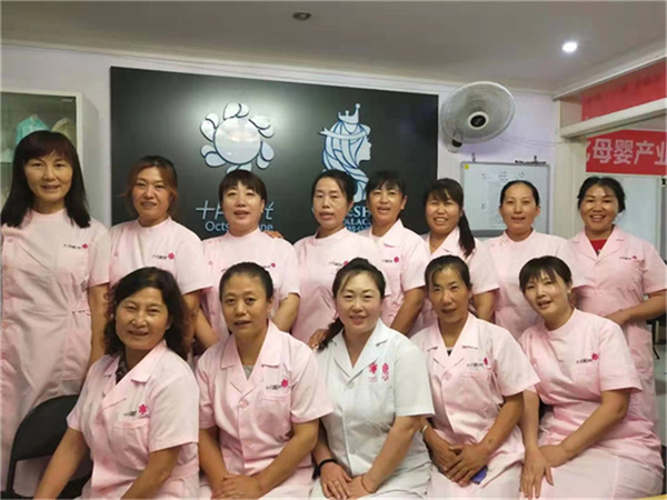 在东莞做育婴师和保姆哪个更稳定呢？(图3)